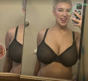 Kyliebodell / Kylie Parrish / Kyliebo25 / kyliebodell25 / u221429432 nude photo #0018