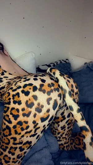 kylieefans / kylieensfw nude photo #0092