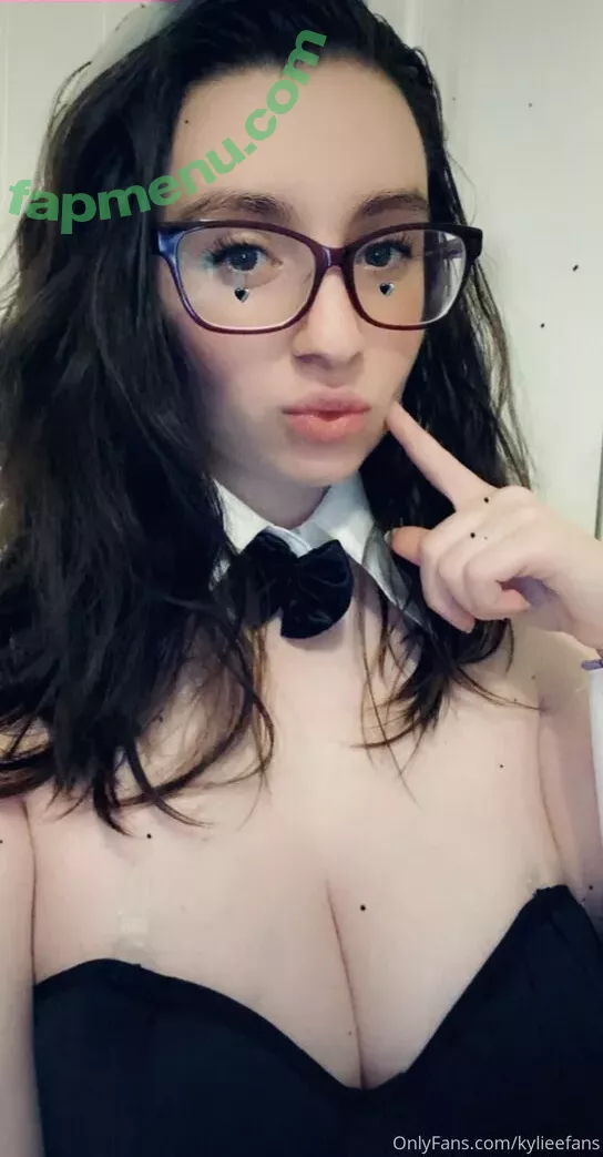 KylieeOW nude photo #0179 (kylieefans)