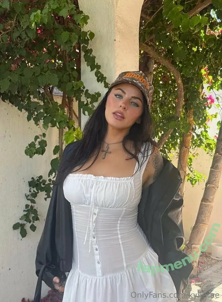 kylierae nude photo #0010 (kylierae)