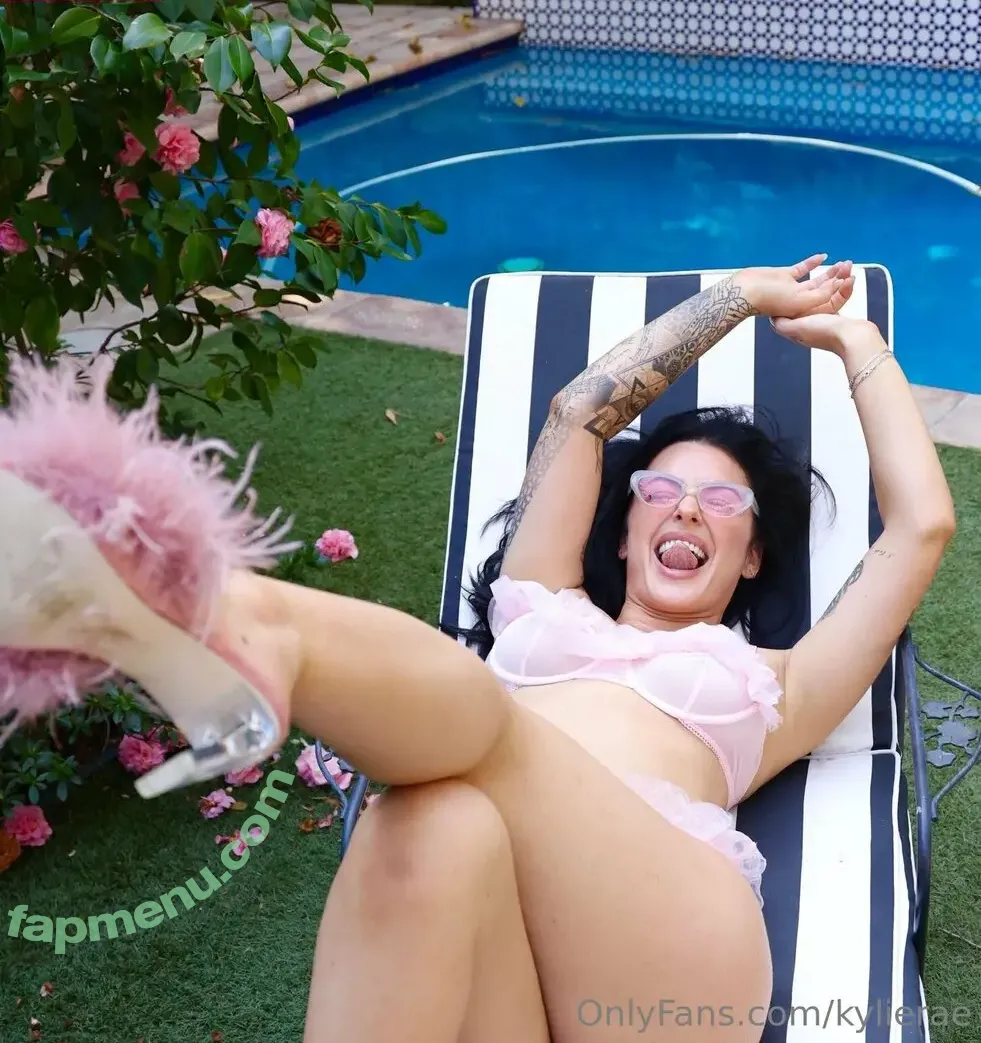 kylierae nude photo #0028 (kylierae)
