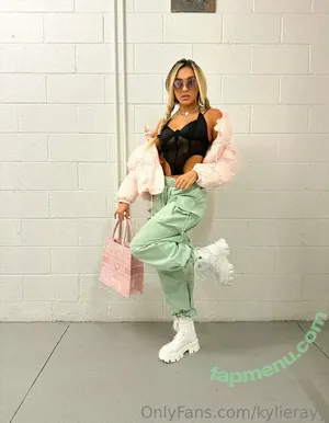 kylierayofficial / kylierae nude photo #0002