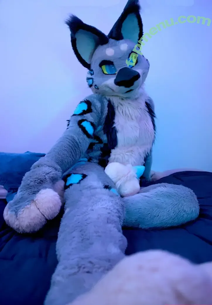 kylomew nude photo #0005 (kylomew)