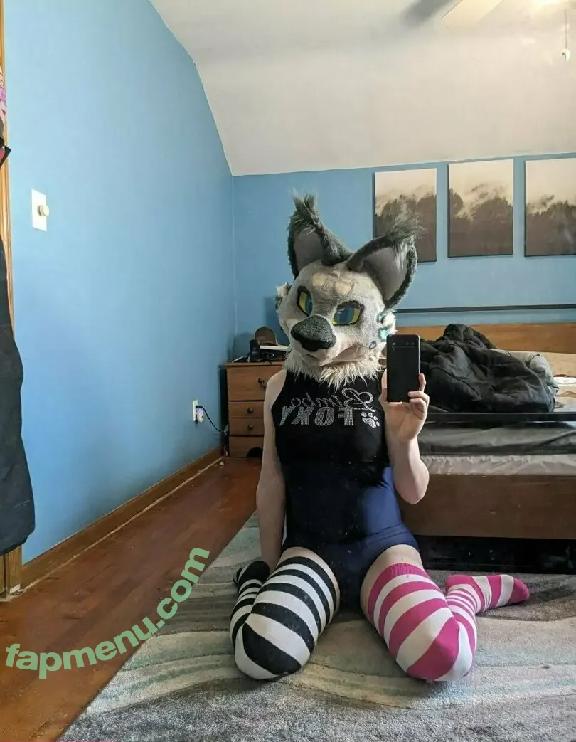 kylomew nude photo #0030 (kylomew)
