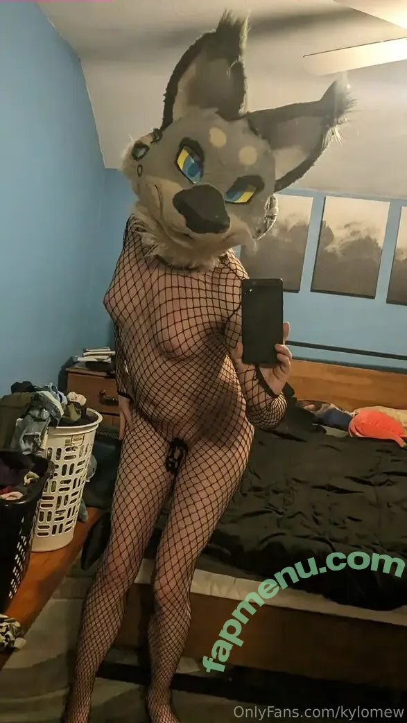 kylomew nude photo #0036 (kylomew)