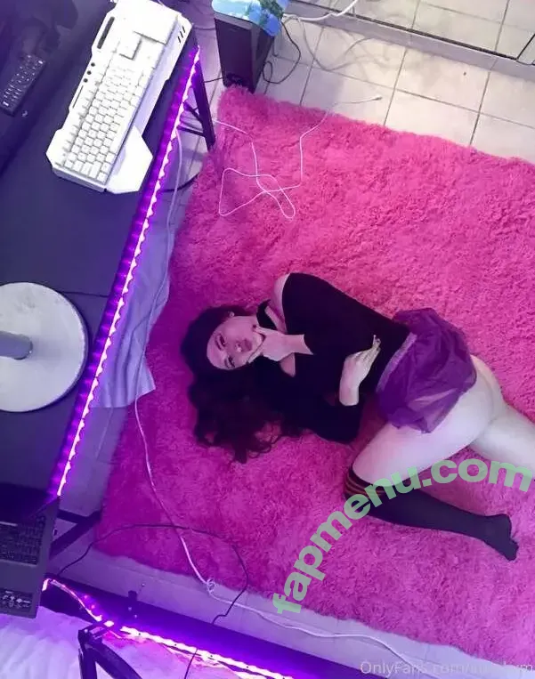 Kymmy Harper nude photo #0144 (KymmyHarper / harperkimmy499)