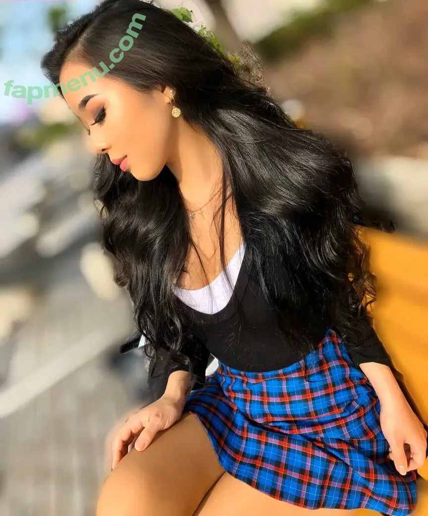 Kyoka Yamashita nude photo #0097 (kyoka_basementzoo / kyxkaz)