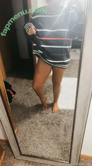  nude photo #0007