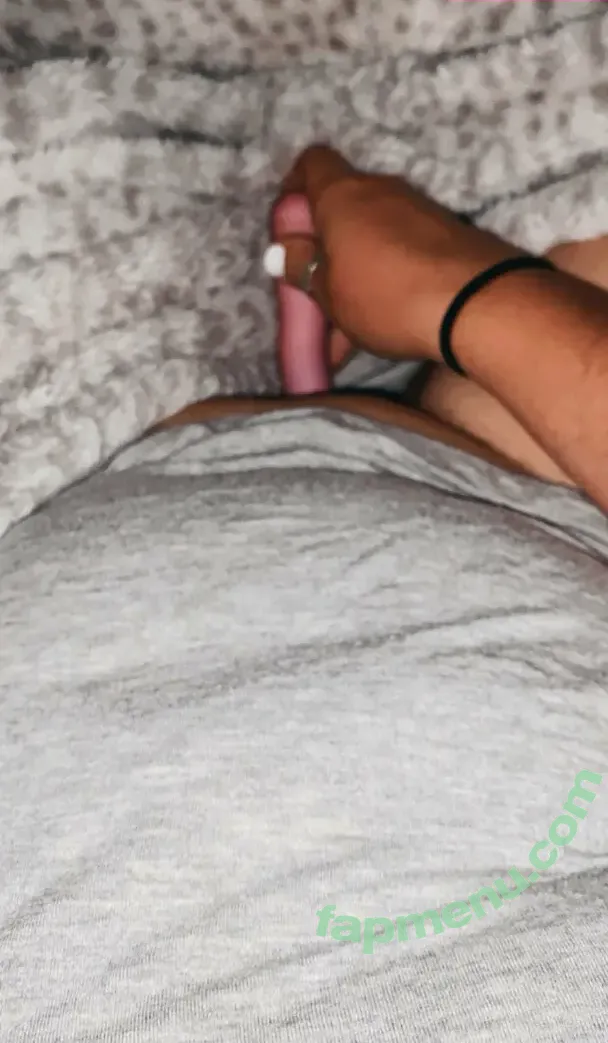 kyomi_skyy nude photo #0004 (kyomi_skyy)