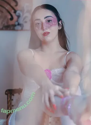 Kyraannebabe nude photo #0009