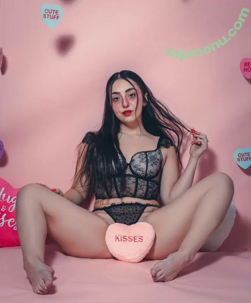 Kyraannebabe nude photo #0011 (Kyraannebabe)