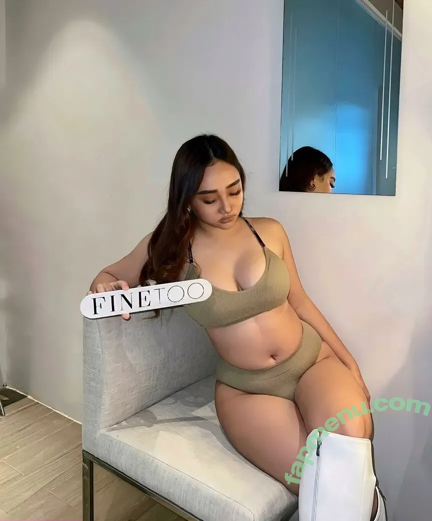 Kyrah Umadhay nude photo #0003 (kyrahshane)