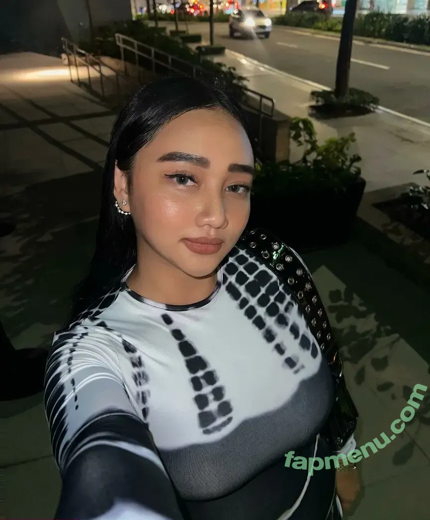 Kyrah Umadhay nude photo #0030 (kyrahshane)