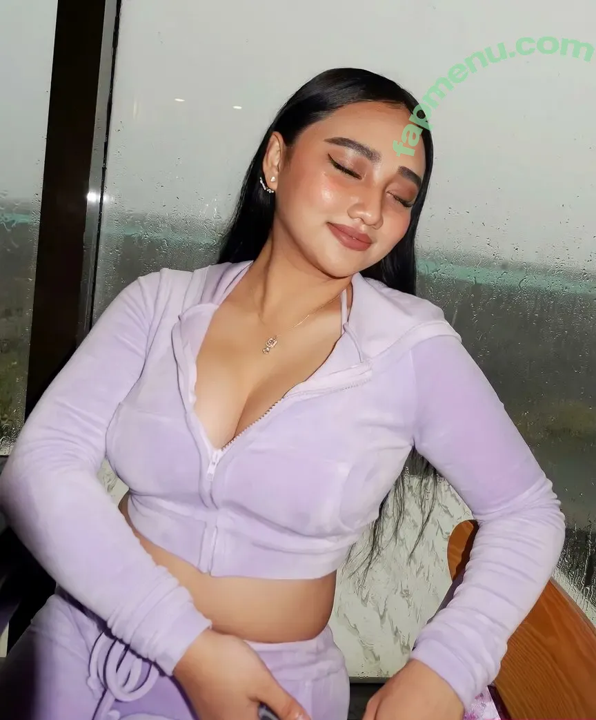 Kyrah Umadhay nude photo #0035 (kyrahshane)