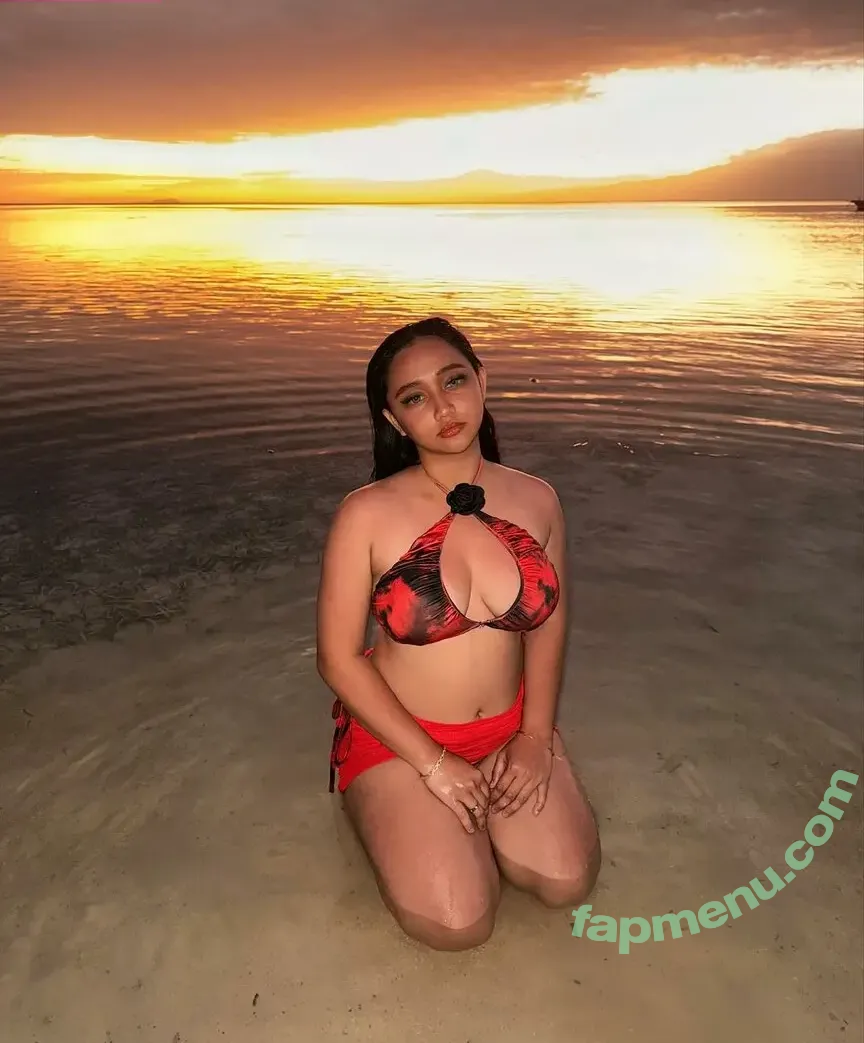 Kyrah Umadhay nude photo #0065 (kyrahshane)