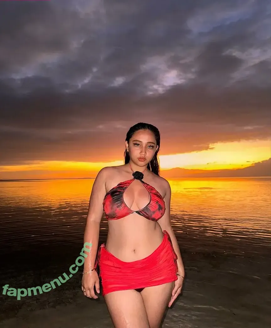Kyrah Umadhay nude photo #0066 (kyrahshane)