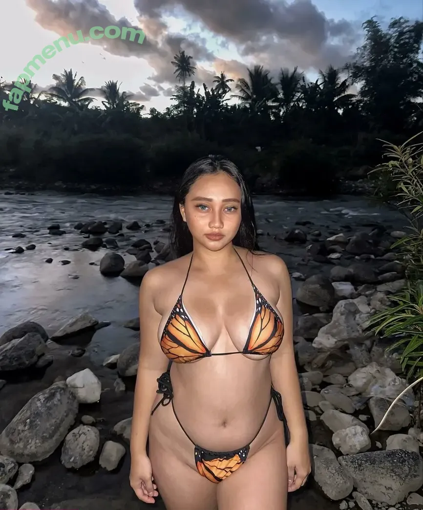 Kyrah Umadhay nude photo #0077 (kyrahshane)