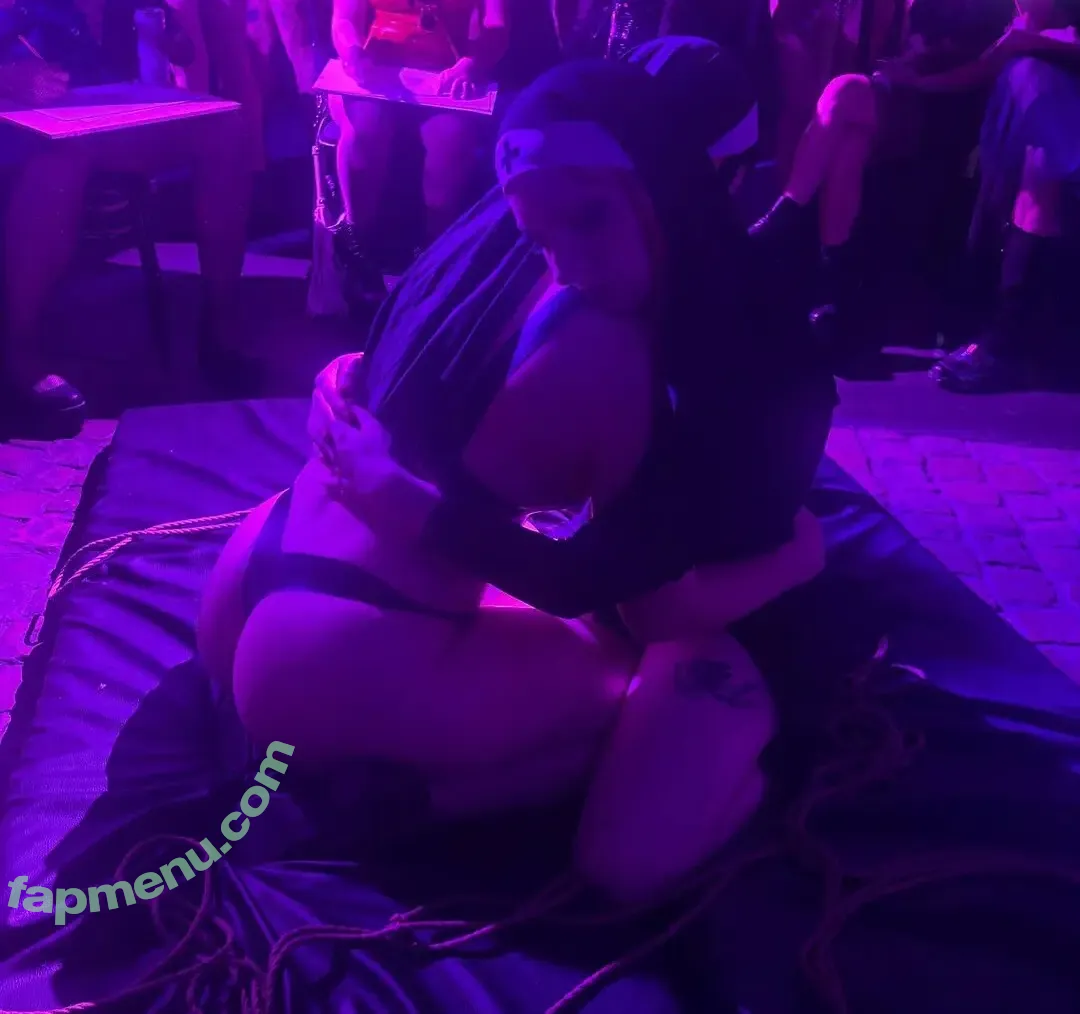 Kyranekko nude photo #0297 (Kyranekko)