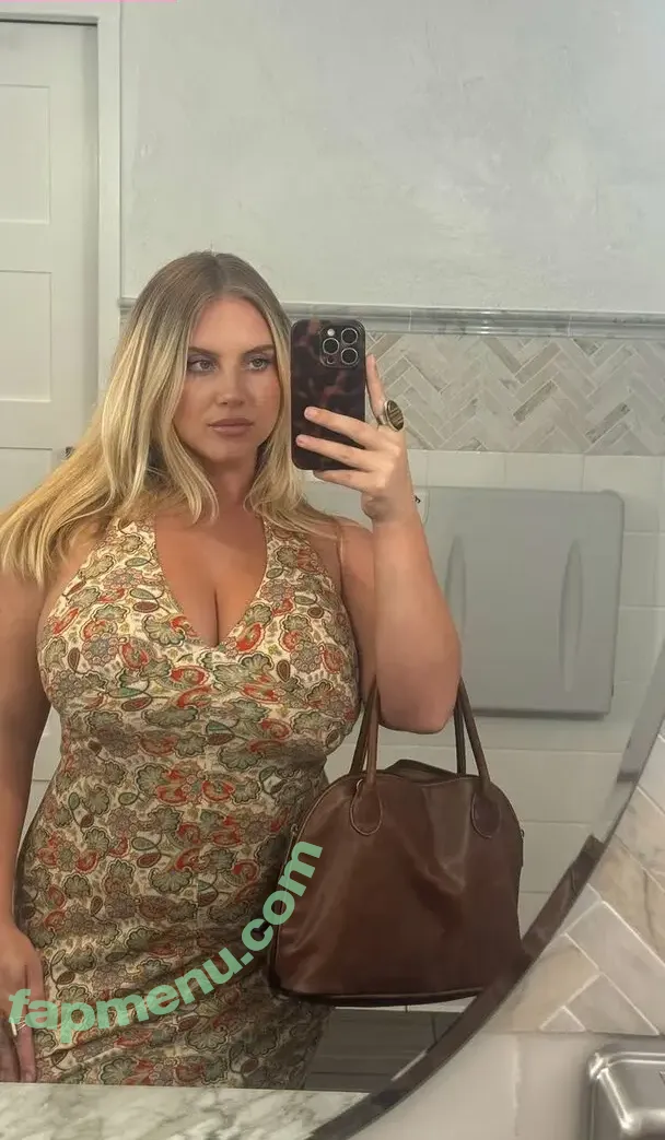 Kyrarene nude photo #0012 (kyrajaneee)