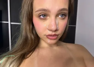 kyrrax23 / kyrrax23_ nude photo #0004