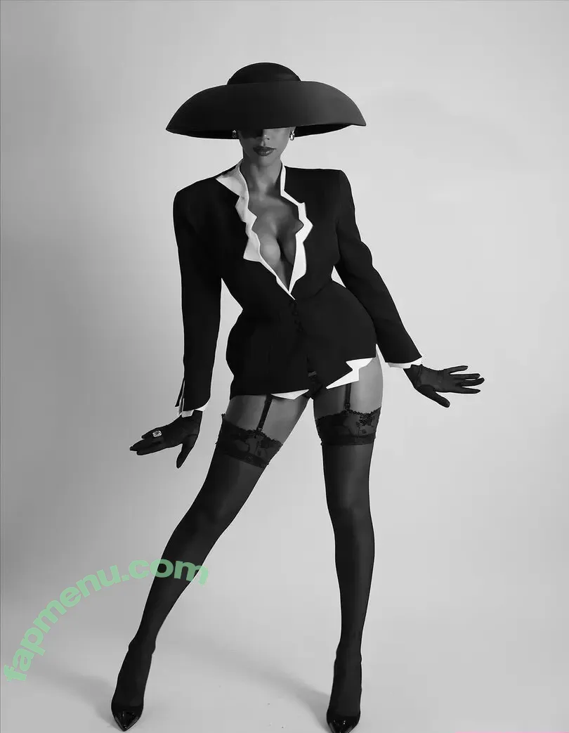 Kysre Rae Gondrezick nude photo #0084 (kysrerae)