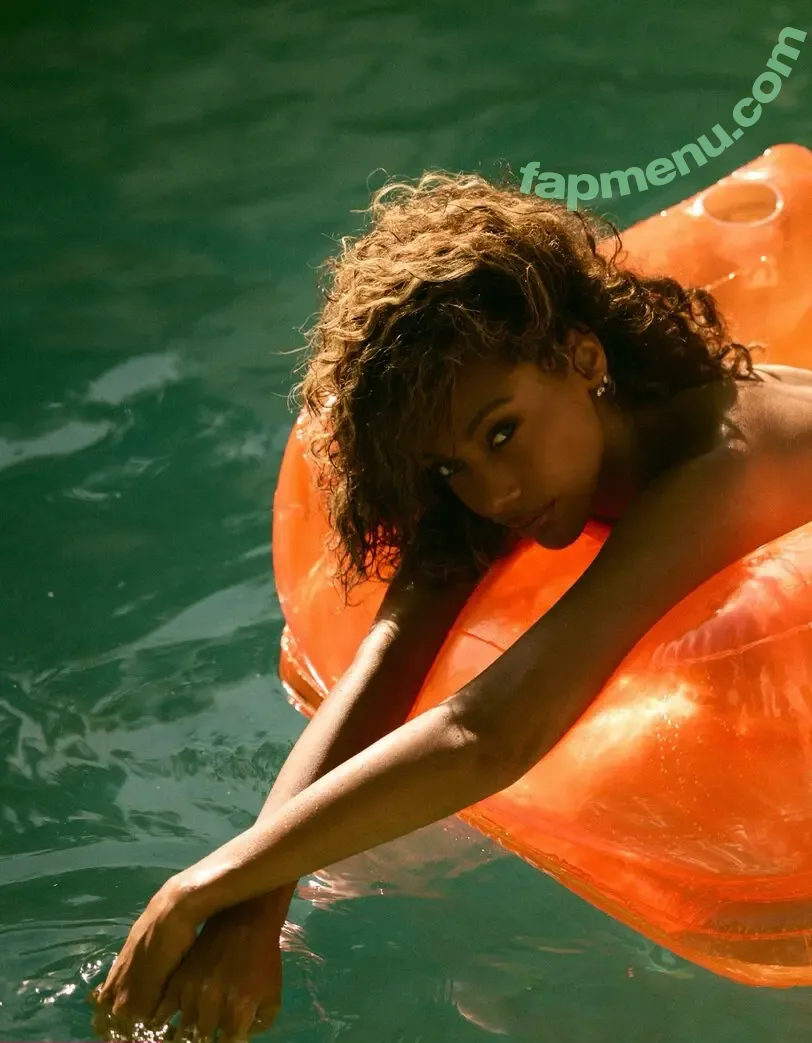 Kysre Rae Gondrezick nude photo #0141 (KysreRae)