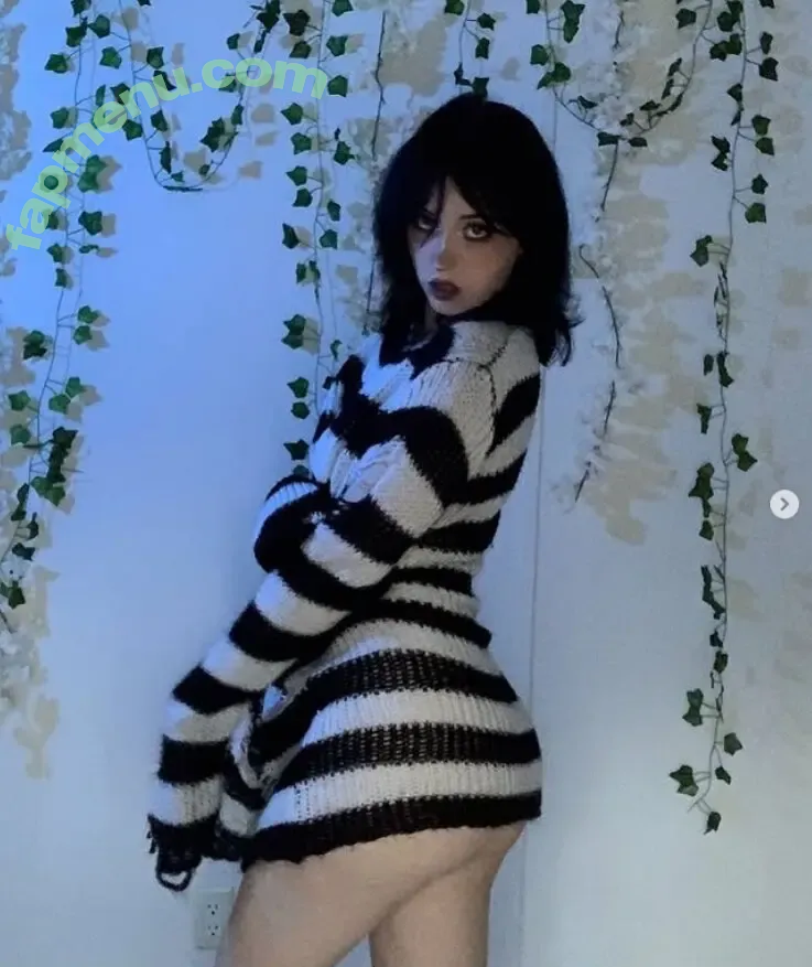 kyukiuwu nude photo #0062 (kyukinya / ʚkyuki)