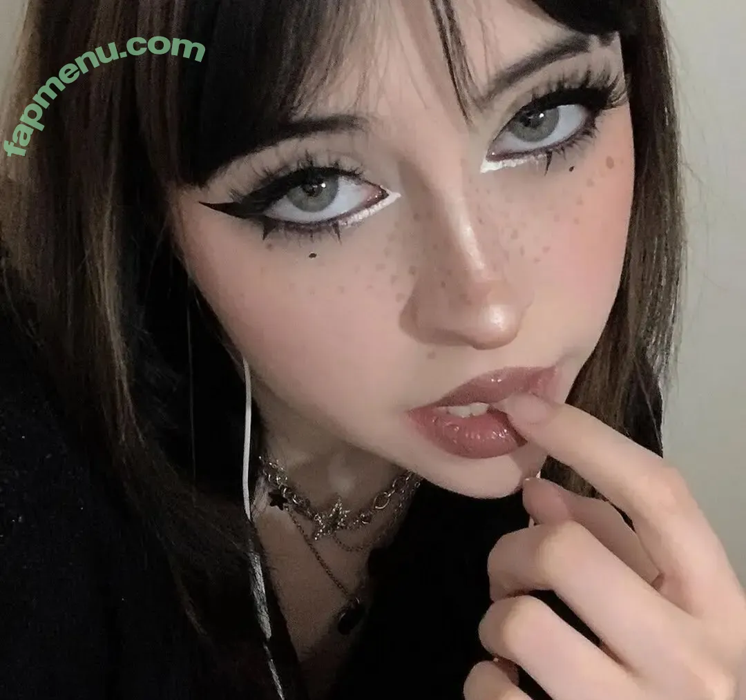 kyukiuwu nude photo #0066 (kyukinya / ʚkyuki)