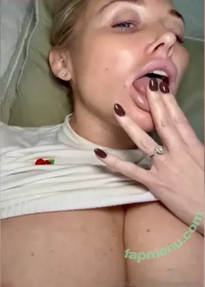 L.A.B. / gaininglab / lab_music nude photo #0158