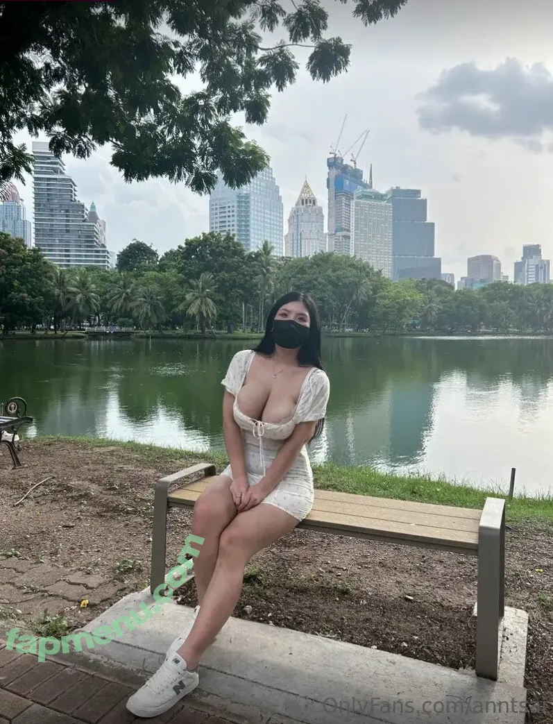 L Cup Asian nude photo #0037 (Rantsai (小雨） / afcasiancup / anyuser / raintsai520)