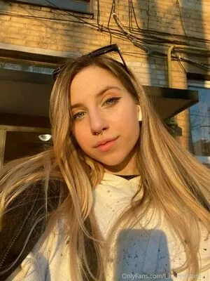 l_hunnybunny_l / hunnybunny420 / sunny_anny nude photo #0003