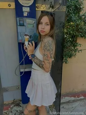 l_hunnybunny_l / hunnybunny420 / sunny_anny nude photo #0017