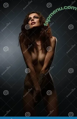  nude photo #0005