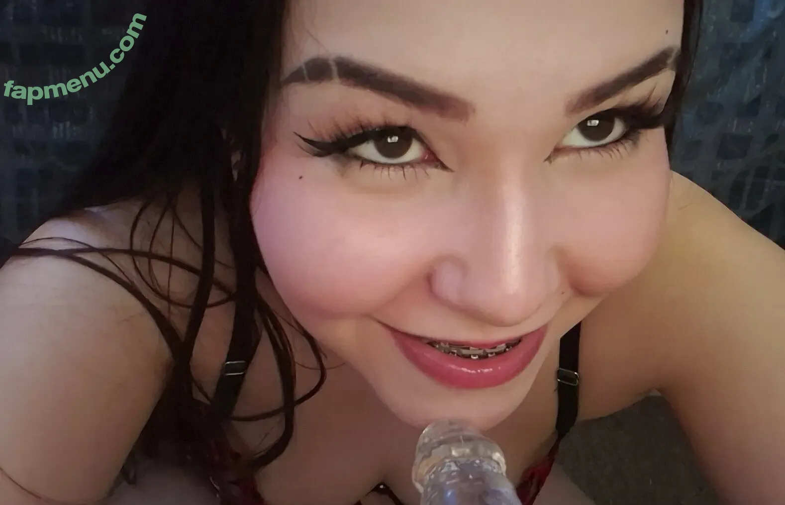 l_oshe_l nude photo #0021 (l.oshe.l)