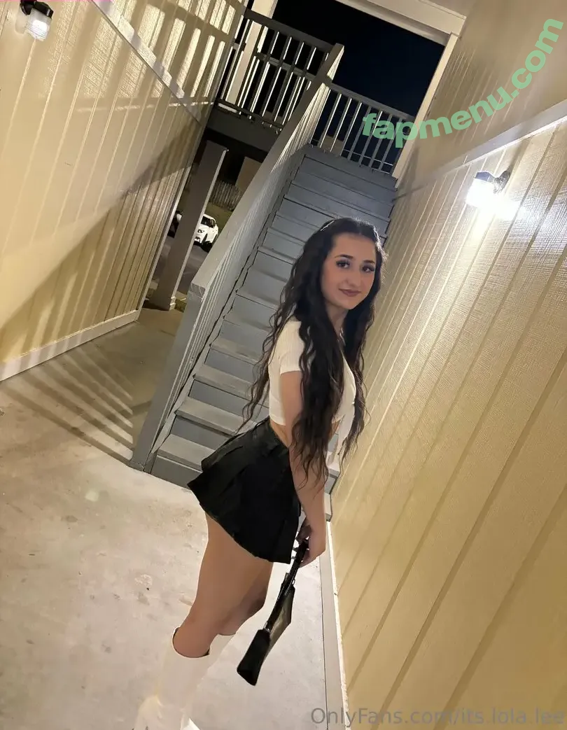l.wrld nude photo #0018 (elacantilado)