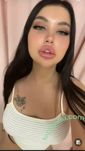  nude photo #0004