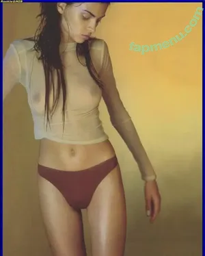  nude photo #0002