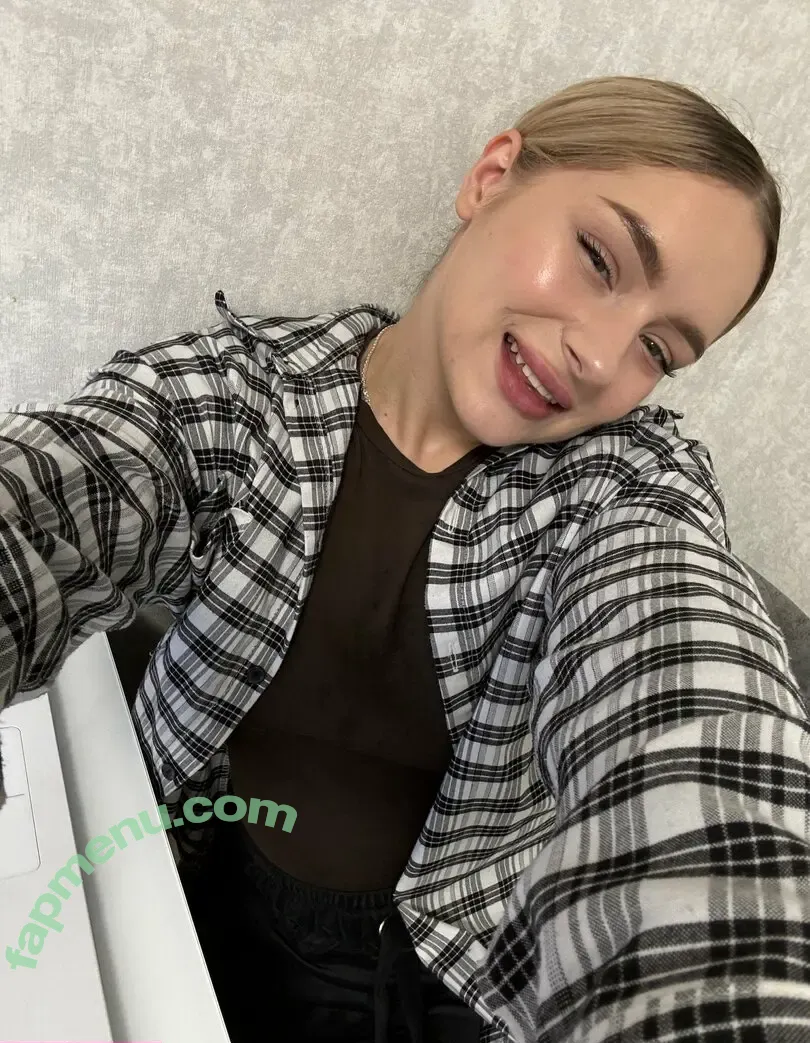 la_la_landay nude photo #0013 (lalaland)