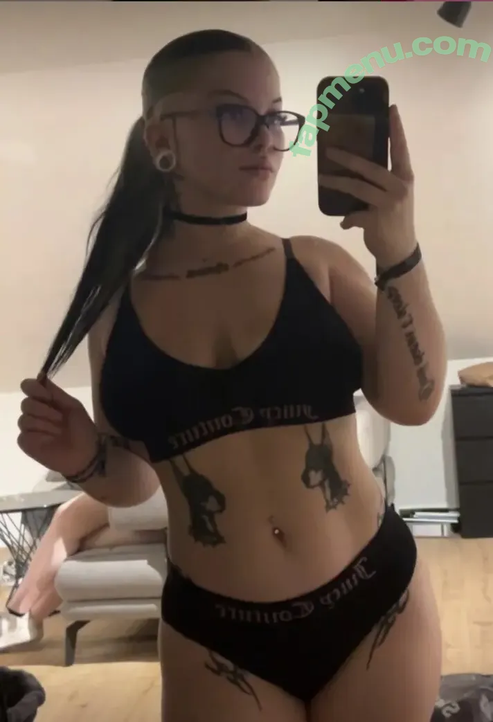 La_Lae_Chi nude photo #0104 (La_Lae_Chi)