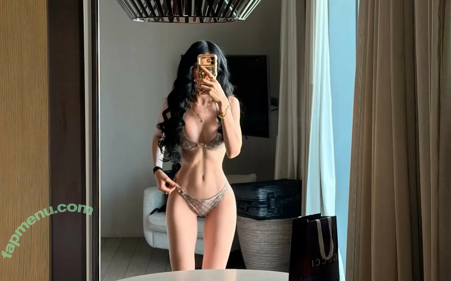 La Niña Fresa nude photo #0056 (Mariana Grimaldi / marianagrimaldi__)