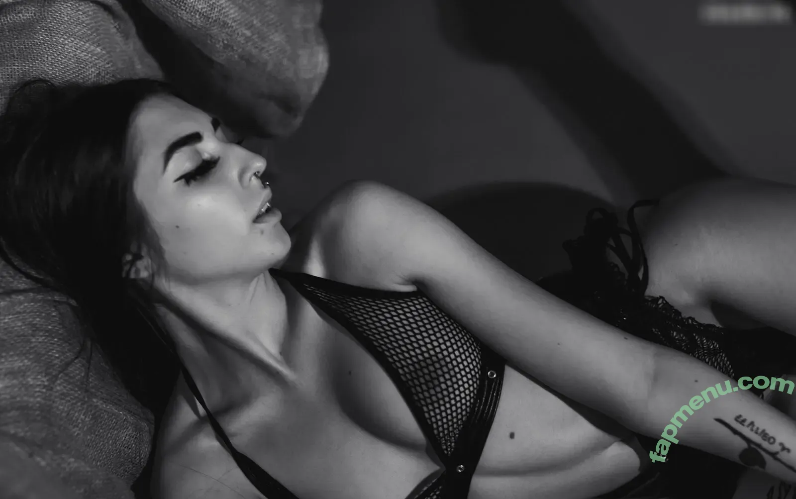 La Rocksy nude photo #0123 (La Rocksy)