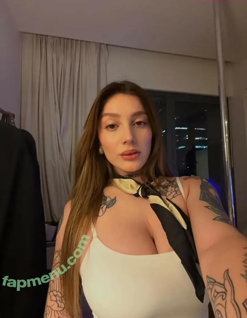 La.roli25 nude photo #0246 ( / milli castillo / roli25)