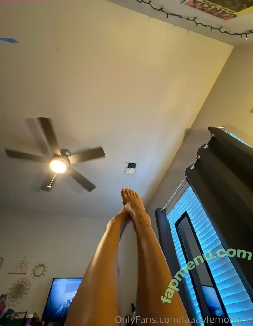 laaavlemonade nude photo #0001 (lavenderlemonade.co)