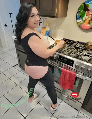 labuenota / ariasnelita nude photo #0004