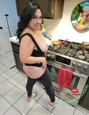 labuenota / ariasnelita nude photo #0006