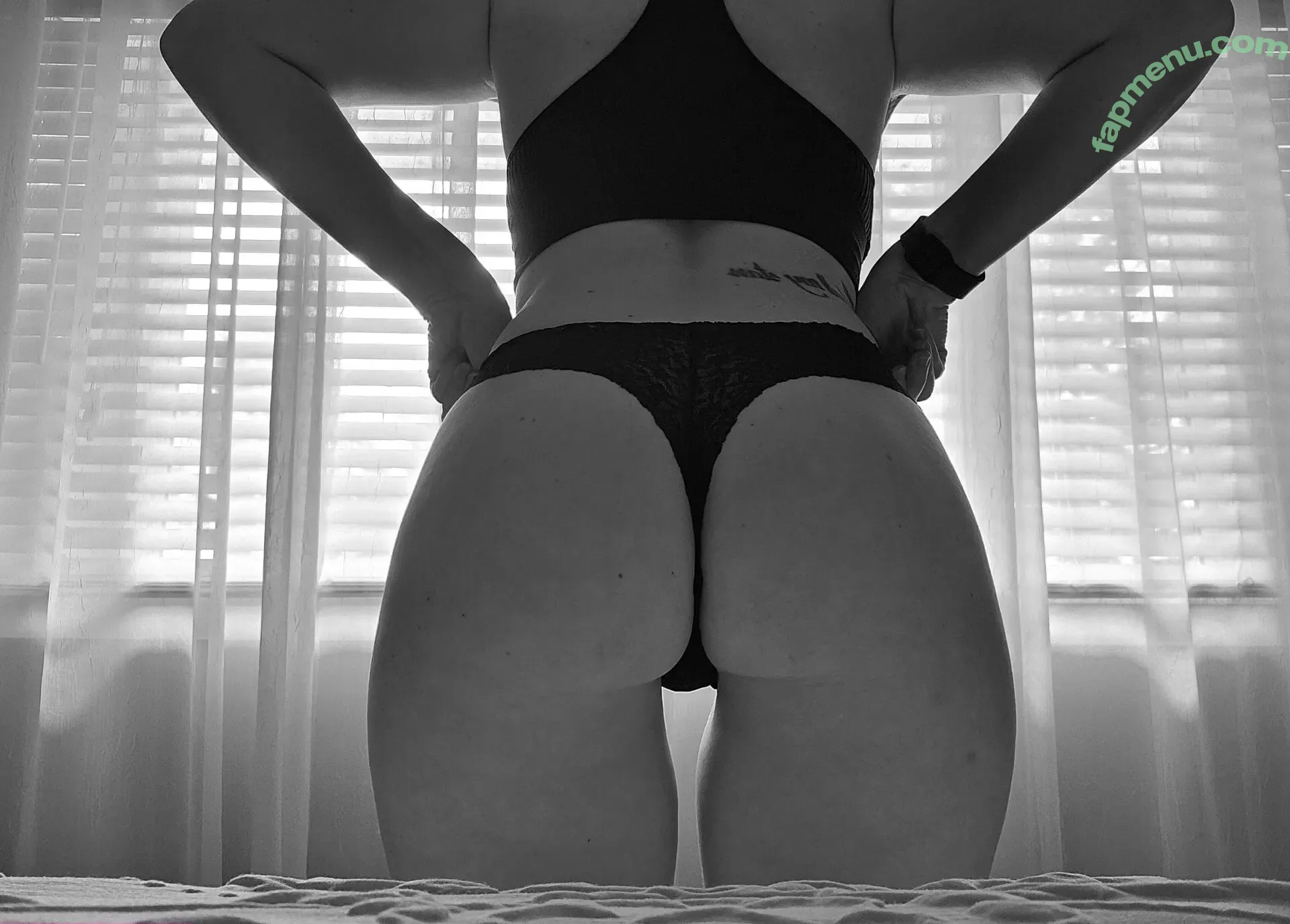 lacey_vines nude photo #0003 (laceyyvincent)