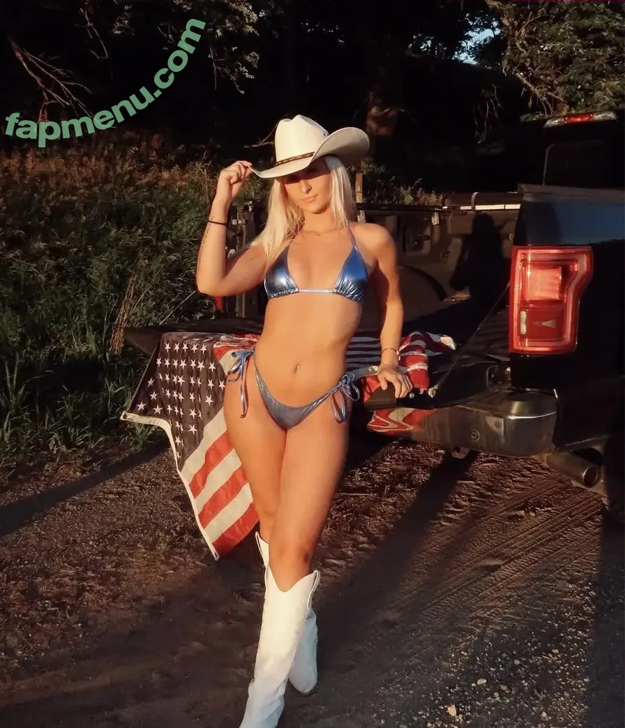 laceyfarneyy nude photo #0011 (laceyfarney)