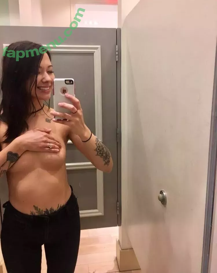 Laceyisanerd nude photo #0013 (certifiablenerd)