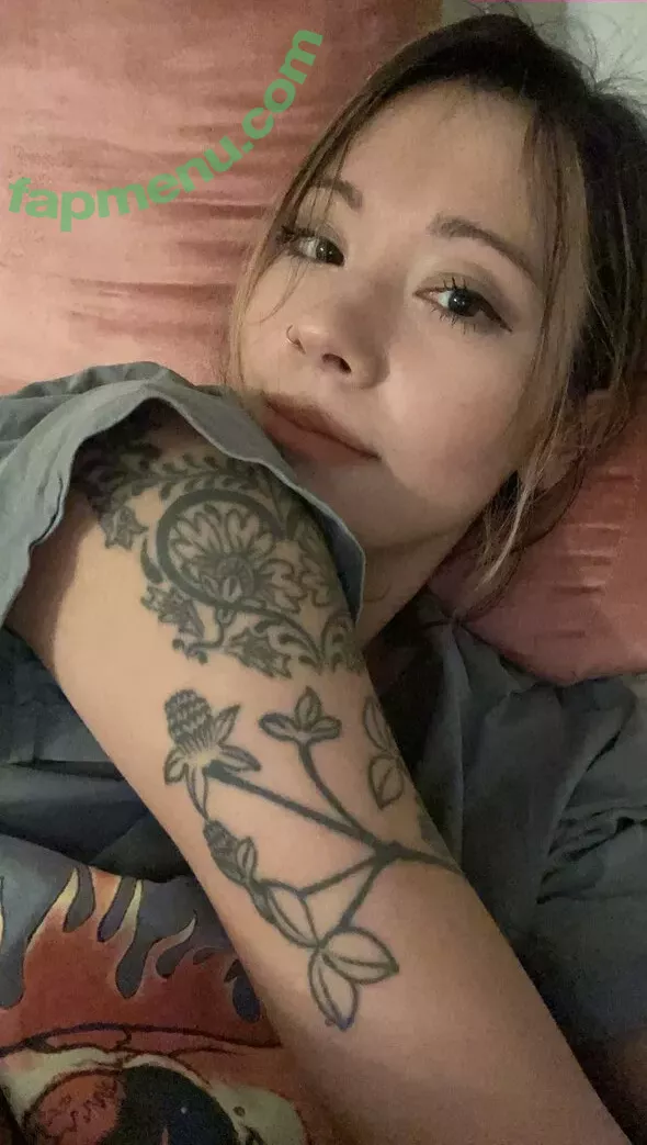 Laceyisanerd nude photo #0033 (certifiablenerd)