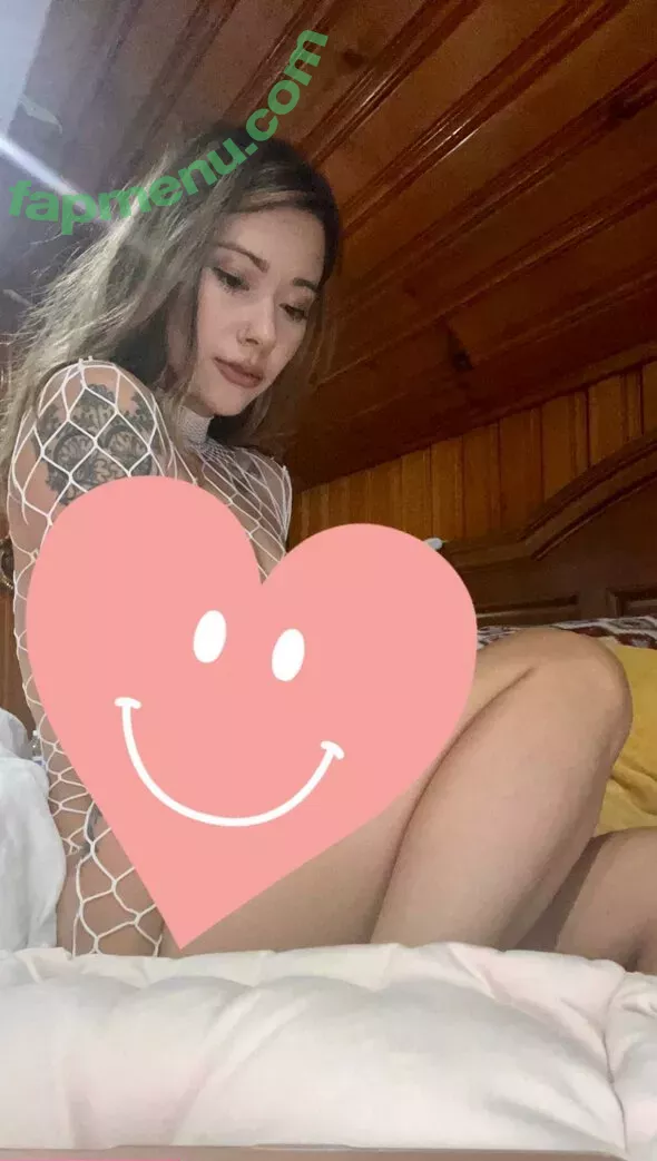 Laceyisanerd nude photo #0049 (certifiablenerd)